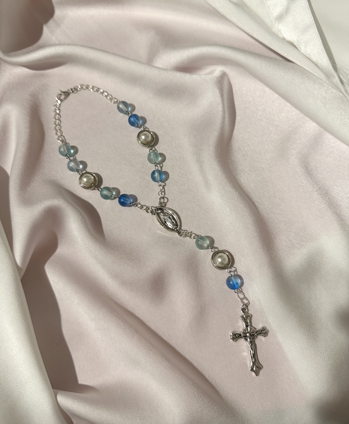 Ocean Pearl Car Rosary with blue glass beads, pearls and silver crucifix